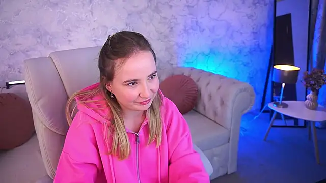 SofieBloom online show from October 30, 11:38 pm