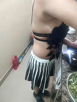 Snapshot of Pihu_Chopra chatting on November 18, 3:12 am Pihu Chopra online show from November 18, 3:12 am