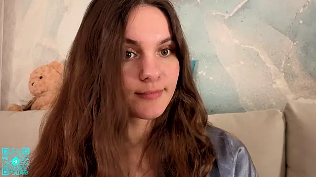 chloemilka online show from May 8, 5:18 pm