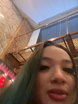 Snapshot of eurenatacardos chatting on November 1, 12:01 am eurenatacardos online show from November 1, 12:01 am