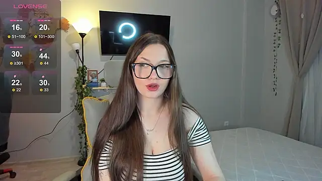 wwow meow online show from March 22, 2:53 pm