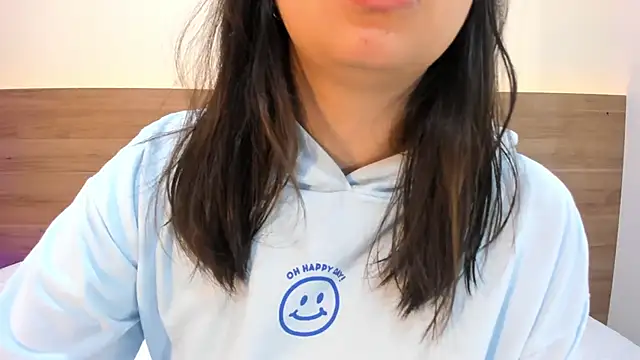 thamiina  online show from April 17, 11:46 am