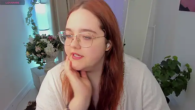 Snapshot of Neko_Moor chatting on October 2, 9:22 pm Neko Moor online show from October 2, 9:22 pm