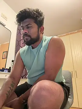 Snapshot of CrazyShashank chatting on January 17, 6:33 pm CrazyShashank online show from January 17, 6:33 pm