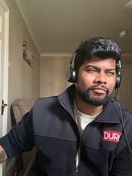 Snapshot of CrazyShashank chatting on March 9, 10:19 am CrazyShashank online show from March 9, 10:19 am