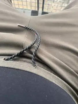 Snapshot of Marius1991 chatting on November 27, 9:22 am Marius1991 online show from November 27, 9:22 am