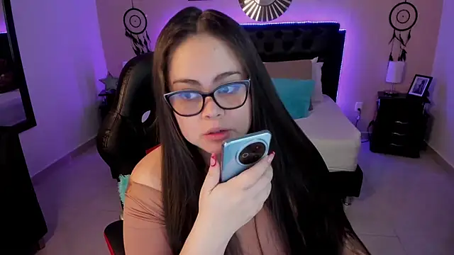 LolaVillalobos online show from February 11, 11:48 am