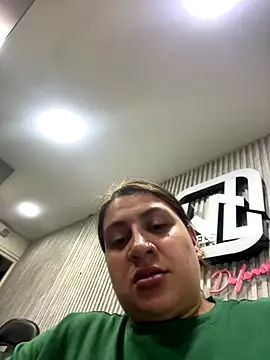 Snapshot of megvibes chatting on October 30, 10:21 pm megvibes online show from October 30, 10:21 pm