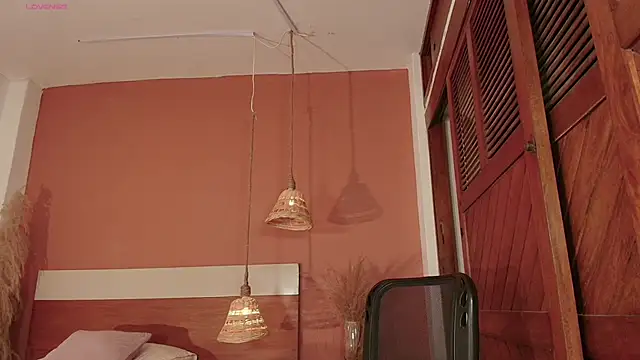 Dulceboobs1 online show from December 20, 12:34 pm