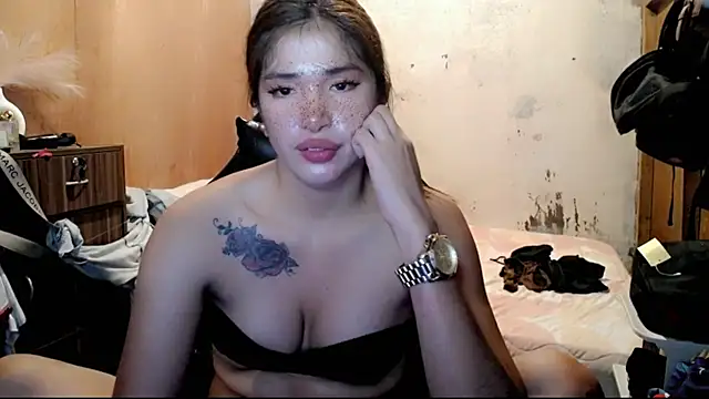 Cutierhyxx online show from May 9, 7:19 pm