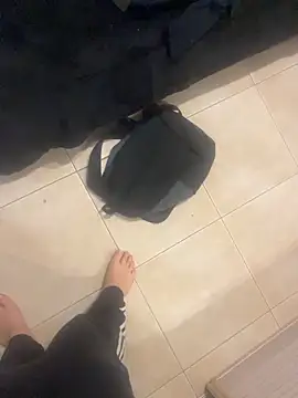 Snapshot of Mbidee chatting on February 14, 12:29 am Mbidee online show from February 14, 12:29 am