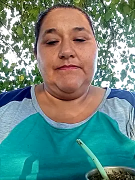 Snapshot of bocadepecado chatting on February 23, 11:18 am bocadepecado online show from February 23, 11:18 am
