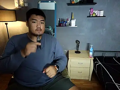 Snapshot of arthur_shelby2 chatting on September 18, 12:23 am arthur shelby2 online show from September 18, 12:23 am