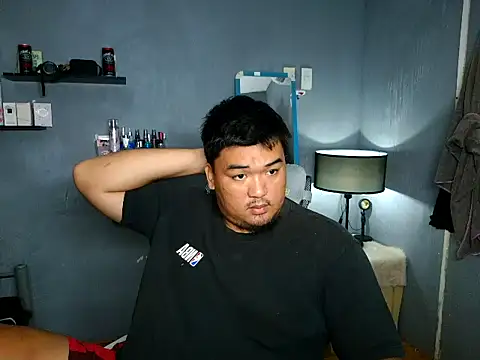 Snapshot of arthur_shelby2 chatting on October 29, 4:15 am arthur shelby2 online show from October 29, 4:15 am