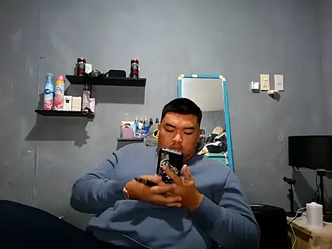 Snapshot of arthur_shelby2 chatting on November 5, 4:23 am arthur shelby2 online show from November 5, 4:23 am