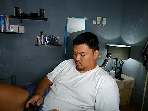 Snapshot of arthur_shelby2 chatting on November 20, 2:56 am arthur shelby2 online show from November 20, 2:56 am