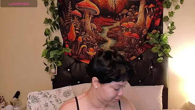 Amanda sweet online show from September 16, 11:55 am