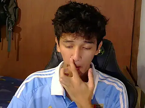 kenbigcockxx online show from January 19, 6:28 am