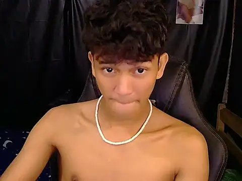 kenbigcockxx online show from March 2, 7:43 pm