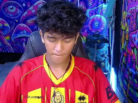 kenbigcockxx online show from May 31, 2:46 pm