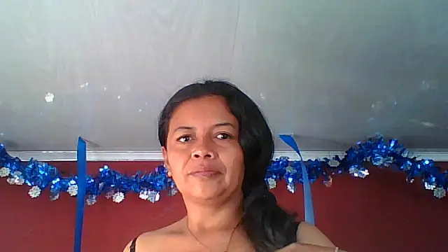 DianaOchoa  online show from December 15, 12:31 pm