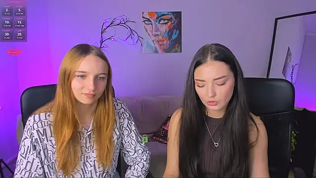 Snapshot of miki-niki chatting on October 13, 1:22 pm miki-niki online show from October 13, 1:22 pm