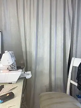 Snapshot of RosieBlossom chatting on October 29, 4:09 pm RosieBlossom online show from October 29, 4:09 pm