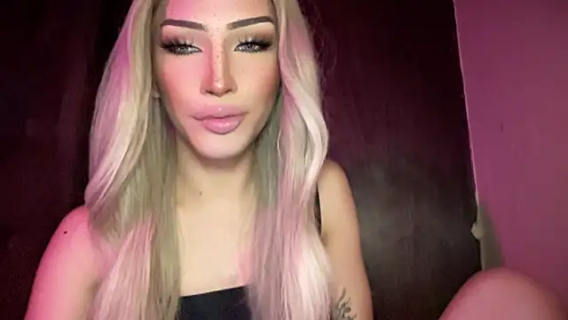 Alicegreenexx online show from July 31, 9:47 pm