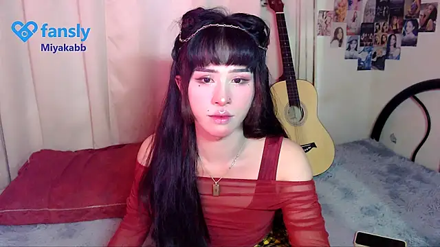 chakababe online show from April 4, 8:17 pm