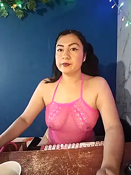 Snapshot of lunna_07 chatting on April 18, 2:32 pm lunna 07 online show from April 18, 2:32 pm