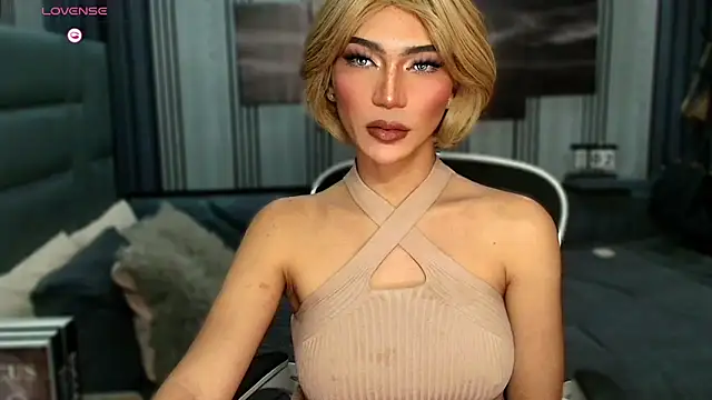 Huntress xxx online show from April 5, 7:44 pm