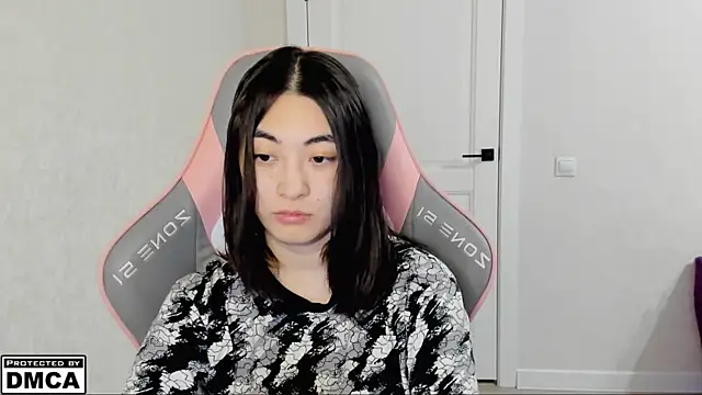 MeilideQian1 online show from November 6, 5:25 pm