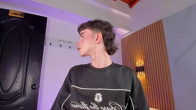 austin rouse online show from March 20, 8:14 pm