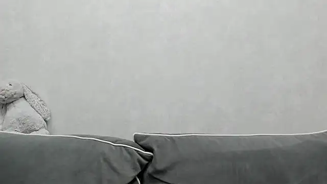 Sarah keyy online show from March 29, 5:46 pm