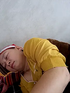 yoowwmr online show from November 14, 4:00 am