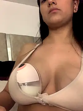 CamiJone online show from November 24, 11:37 pm