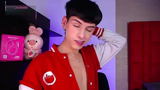 Ezra Storm online show from January 12, 1:33 am