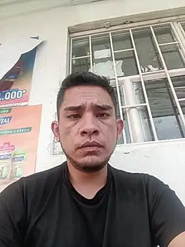 Andreshot911 online show from October 25, 8:58 pm