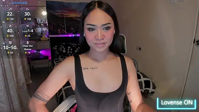 Snapshot of Miss_VictoriaWilliams chatting on October 25, 6:57 pm Miss VictoriaWilliams online show from October 25, 6:57 pm