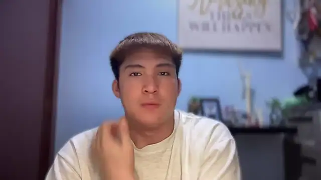 Snapshot of lovely_jay chatting on September 10, 12:21 am lovely jay online show from September 10, 12:21 am