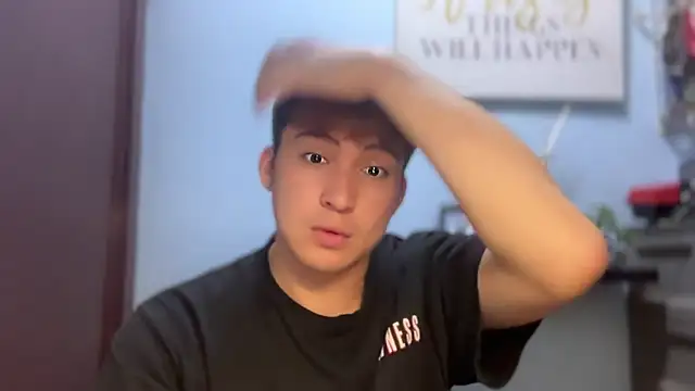 Snapshot of lovely_jay chatting on October 13, 4:56 am lovely jay online show from October 13, 4:56 am