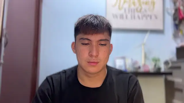 Snapshot of lovely_jay chatting on November 7, 5:51 am lovely jay online show from November 7, 5:51 am