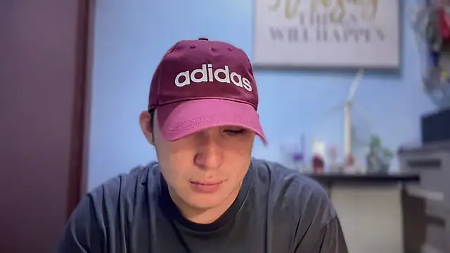 Snapshot of lovely_jay chatting on December 3, 9:02 pm lovely jay online show from December 3, 9:02 pm