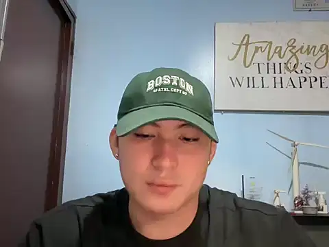 lovely jay online show from March 25, 4:13 pm