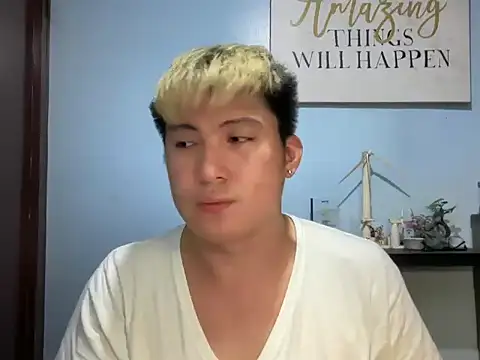 Snapshot of lovely_jay chatting on May 30, 12:13 pm lovely jay online show from May 30, 12:13 pm