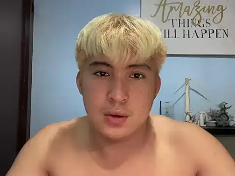 Snapshot of lovely_jay chatting on June 5, 1:17 pm lovely jay online show from June 5, 1:17 pm