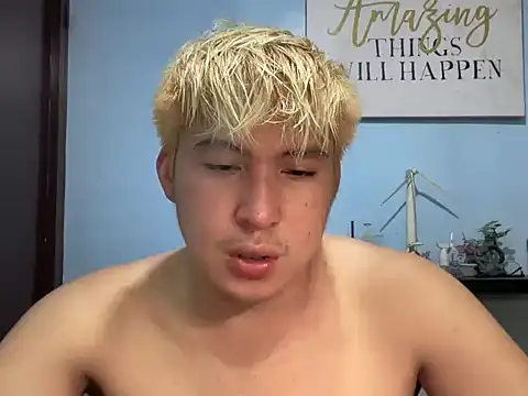 Snapshot of lovely_jay chatting on June 9, 8:20 pm lovely jay online show from June 9, 8:20 pm