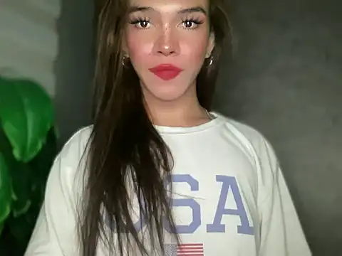 Misselliefayexxx online show from February 17, 8:48 pm