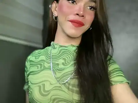 Misselliefayexxx online show from February 22, 9:35 pm