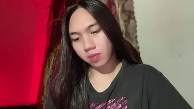 Snapshot of kat_mire chatting on October 21, 5:57 pm kat mire online show from October 21, 5:57 pm